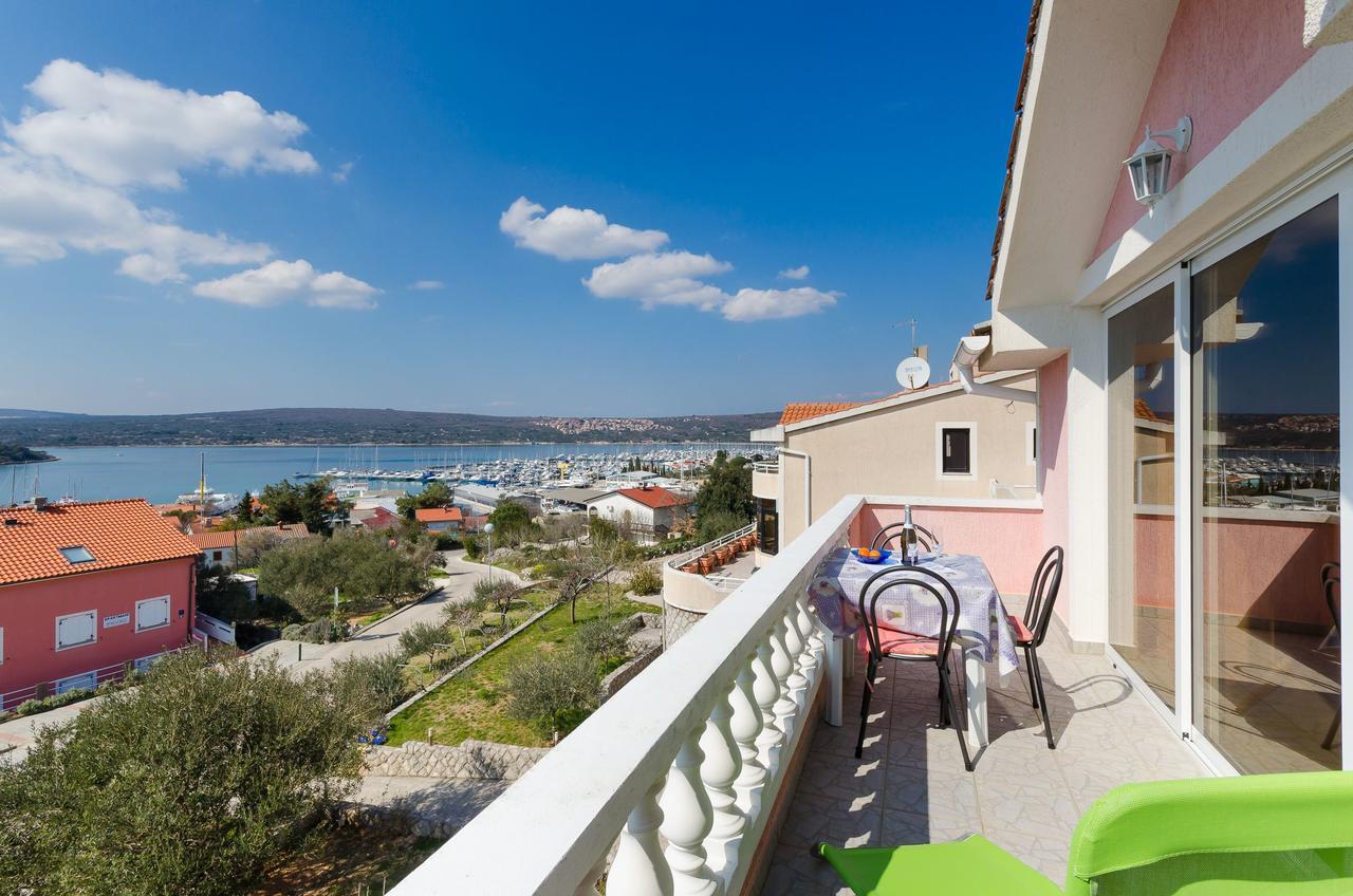 Apartments Krunoslav プナト エクステリア 写真