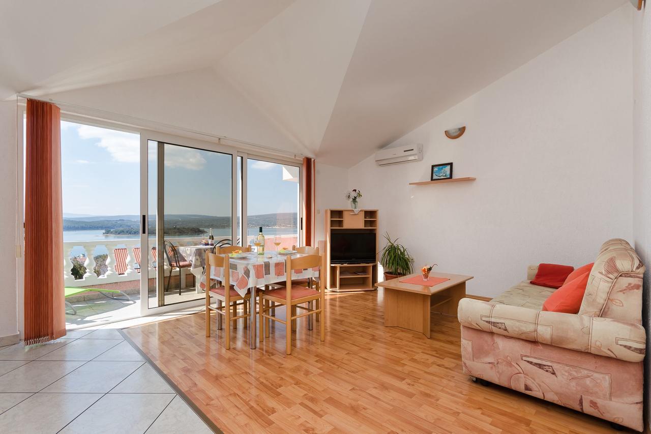 Apartments Krunoslav プナト エクステリア 写真
