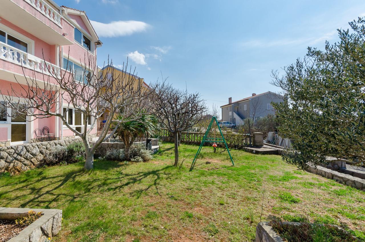 Apartments Krunoslav プナト エクステリア 写真