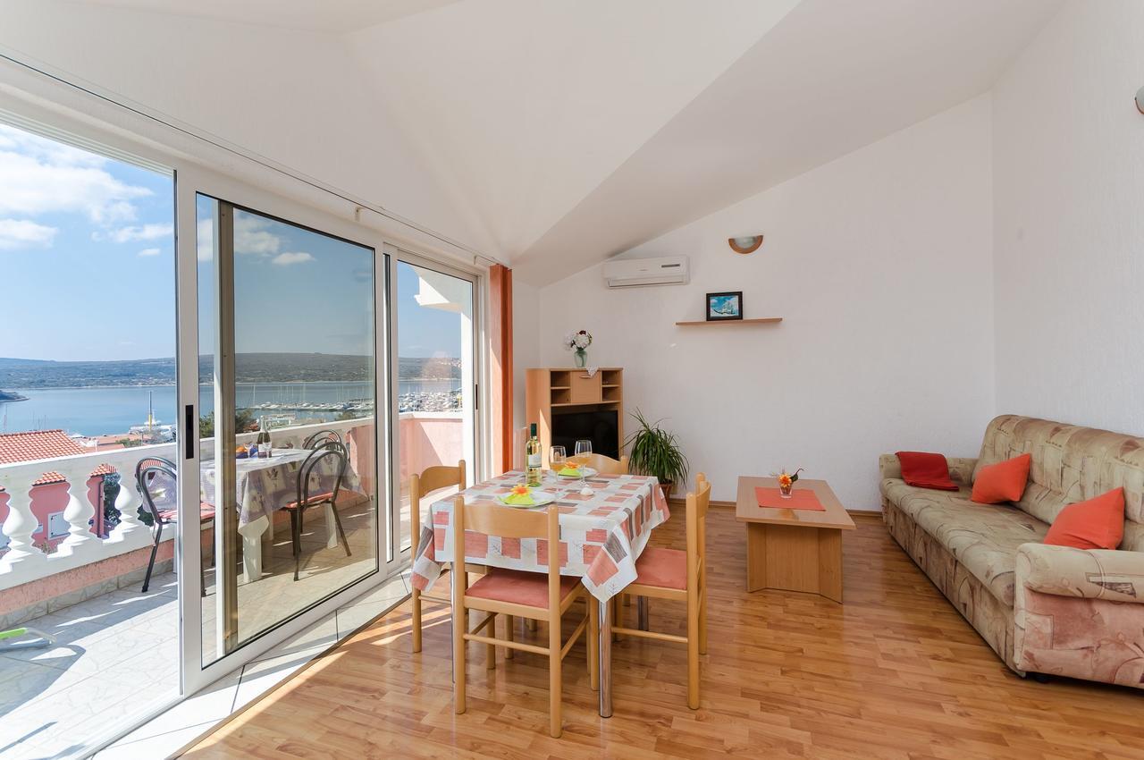 Apartments Krunoslav プナト エクステリア 写真