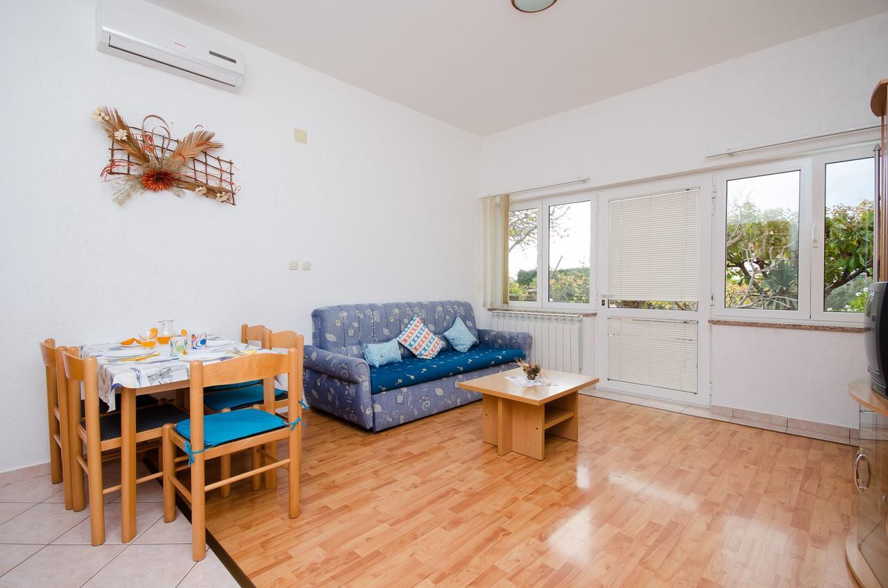 Apartments Krunoslav プナト エクステリア 写真
