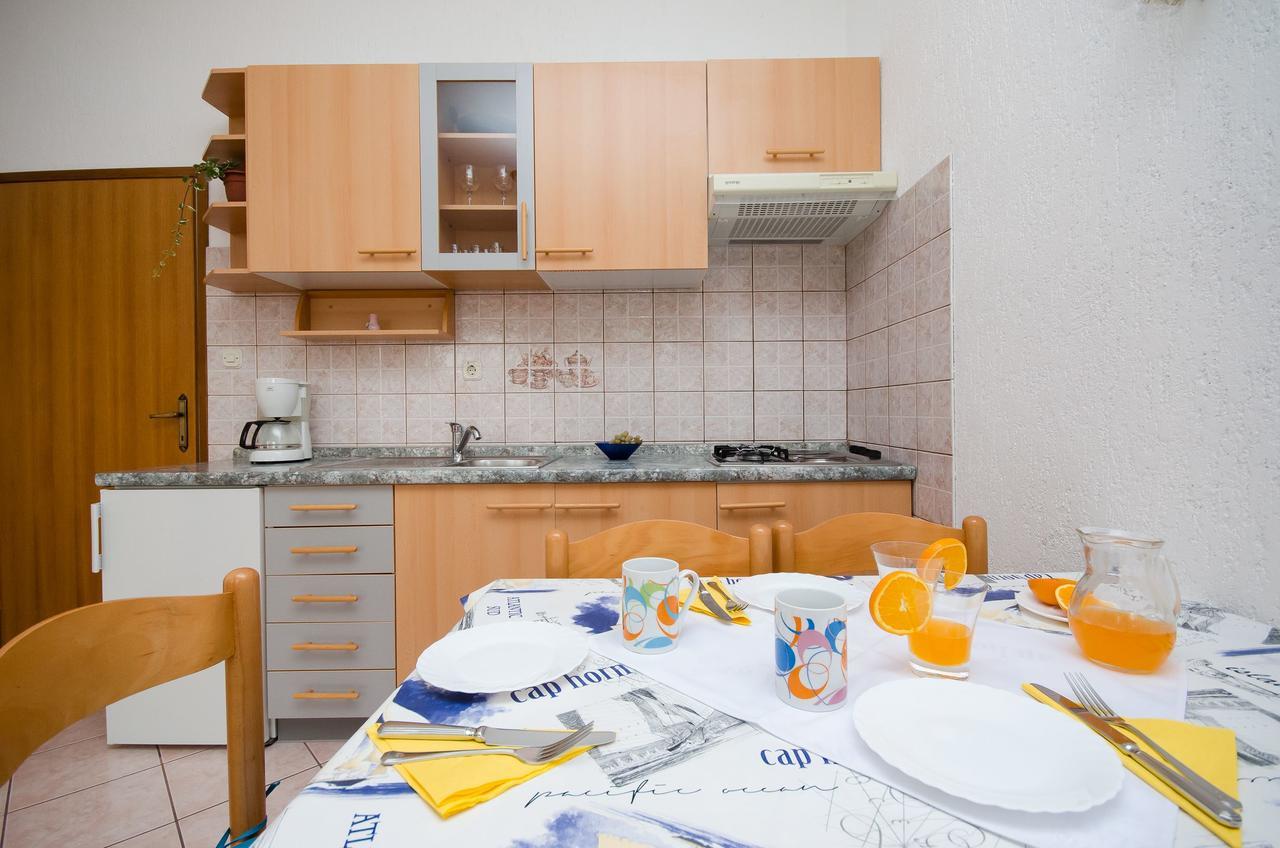 Apartments Krunoslav プナト エクステリア 写真