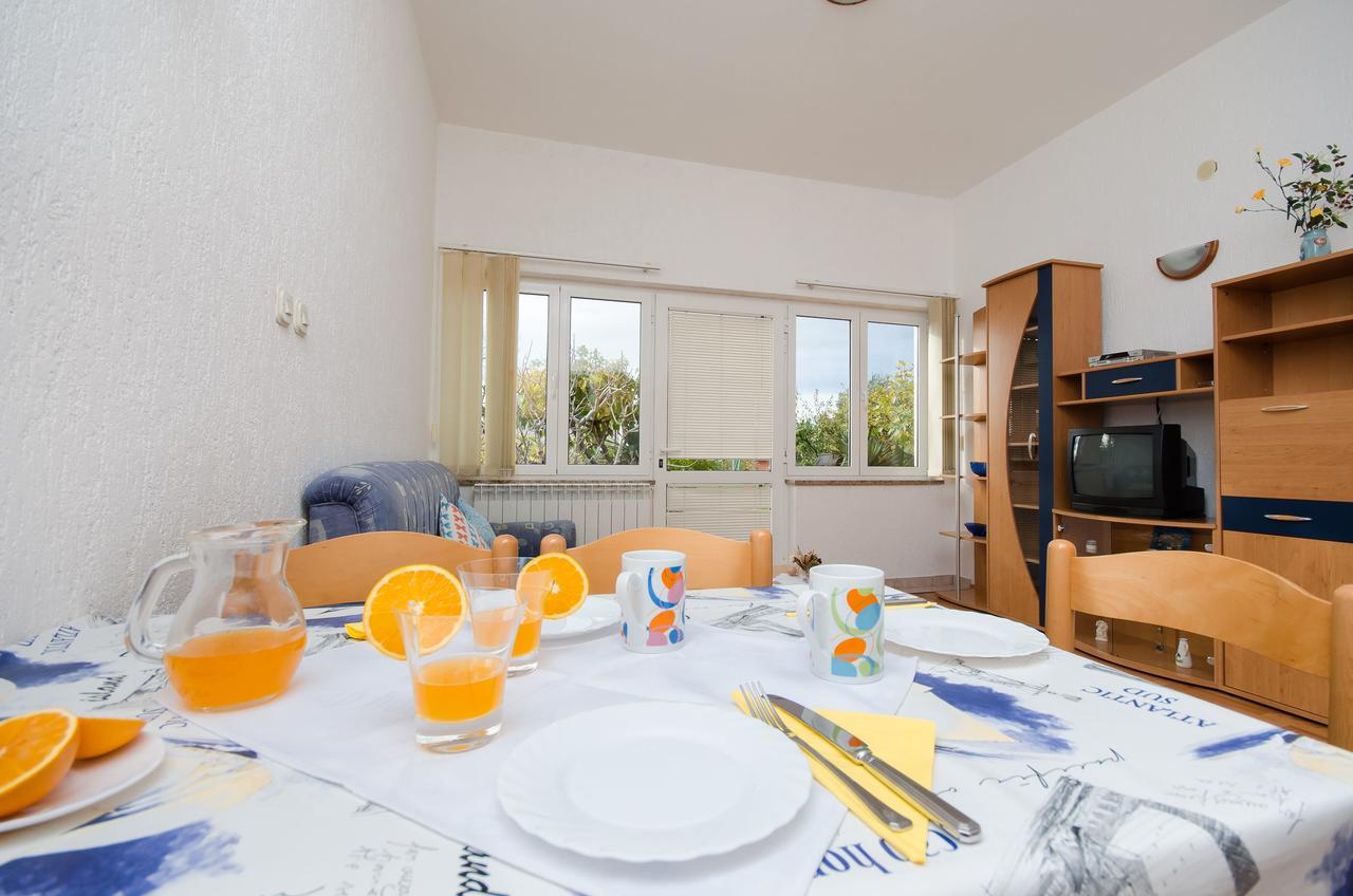 Apartments Krunoslav プナト エクステリア 写真